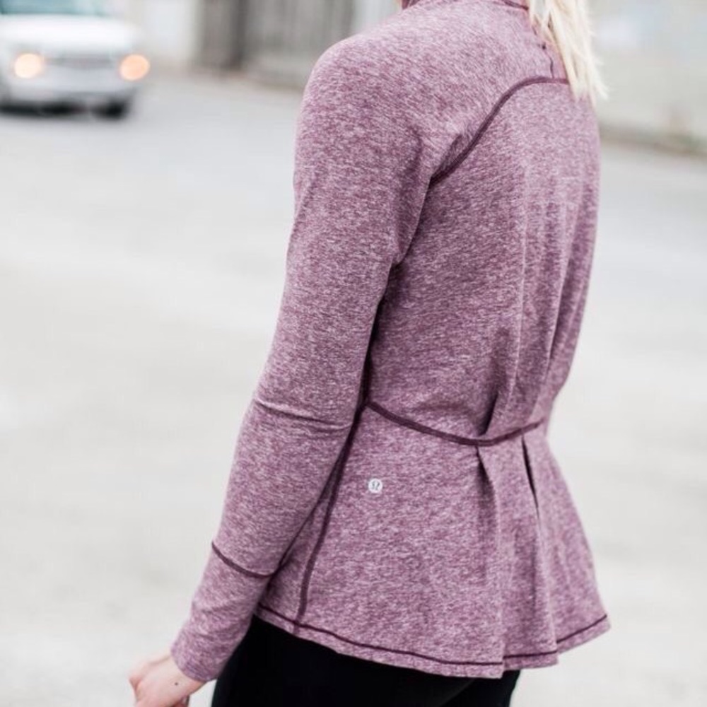 🍋 Lululemon•Peplum Maroon Jacket